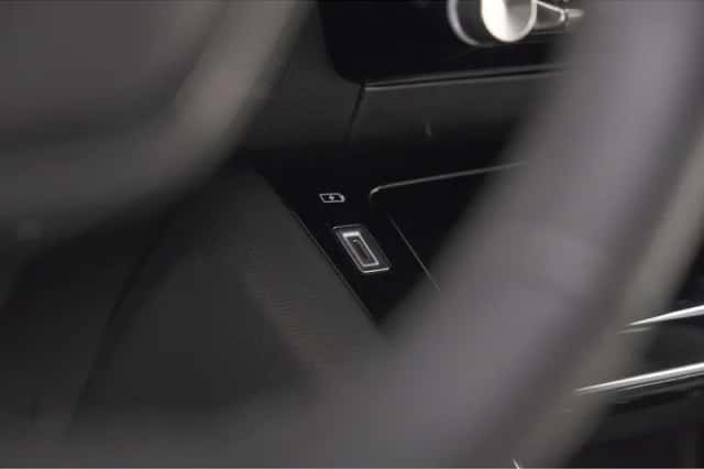 Peugeot e-208 (2025) thumbnail 40