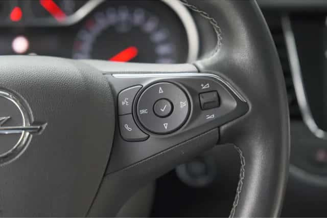 Opel Crossland (2023) thumbnail 31