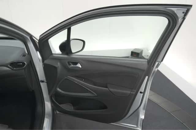 Opel Crossland (2023) thumbnail 57