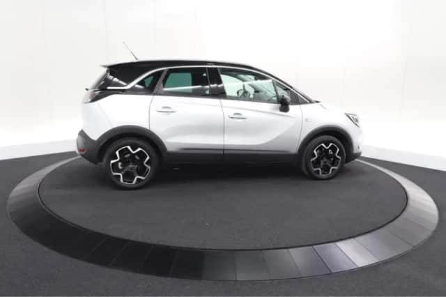 Opel Crossland (2023) thumbnail 9