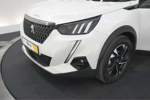 Peugeot 2008 (2022) thumbnail 16