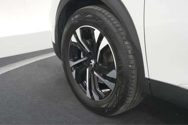 Peugeot 2008 (2022) thumbnail 19
