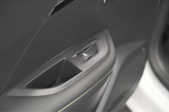 Peugeot 2008 (2022) thumbnail 27