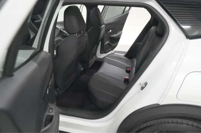 Peugeot 2008 (2022) thumbnail 28
