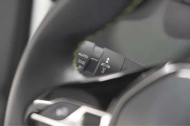 Peugeot 2008 (2022) thumbnail 33