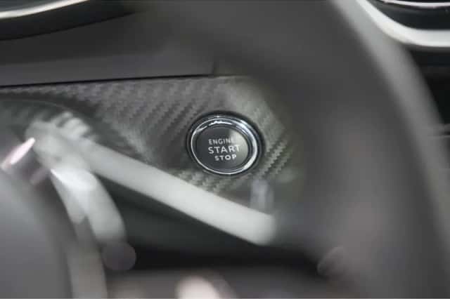 Peugeot 2008 (2022) thumbnail 37