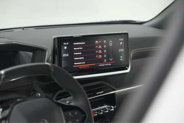 Peugeot 2008 (2022) thumbnail 51