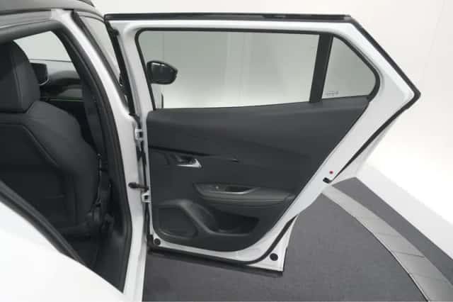 Peugeot 2008 (2022) thumbnail 58