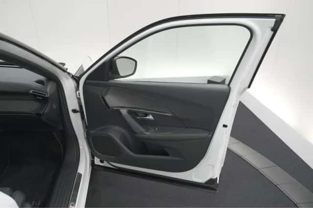 Peugeot 2008 (2022) thumbnail 59
