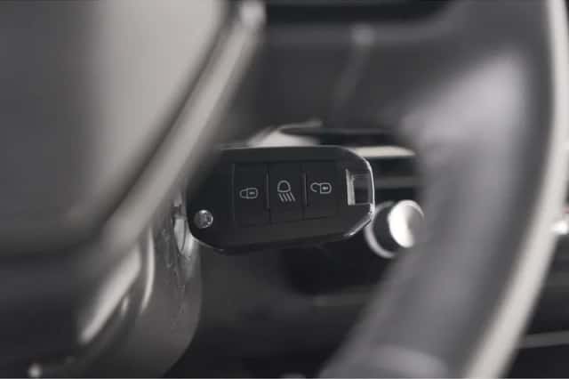 Peugeot 2008 (2025) thumbnail 12