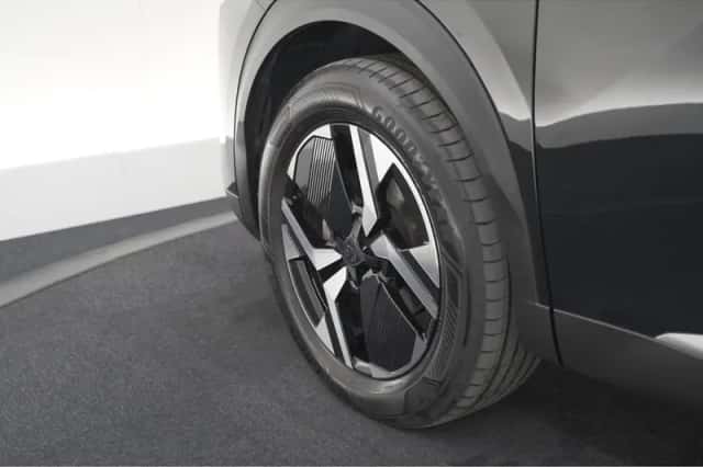 Peugeot 2008 (2025) thumbnail 16