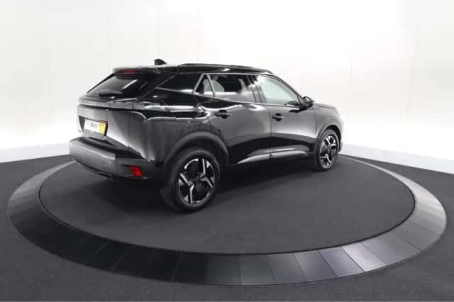 Peugeot 2008 (2025) thumbnail 5