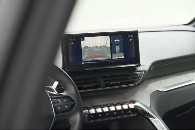 Peugeot 3008 (2021) thumbnail 14