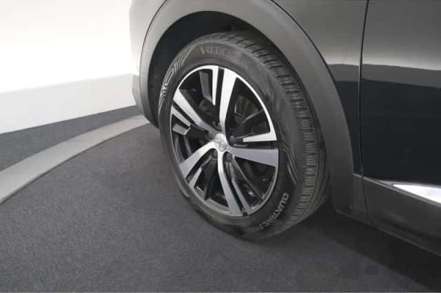 Peugeot 3008 (2021) thumbnail 19
