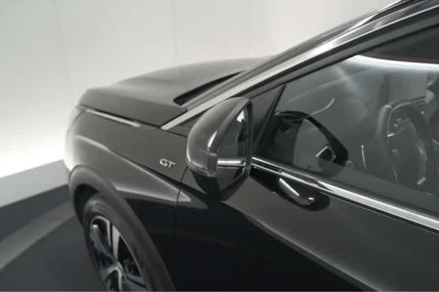 Peugeot 3008 (2021) thumbnail 21