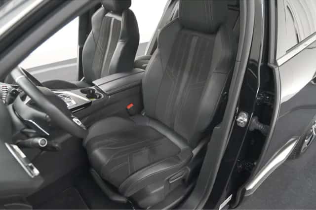 Peugeot 3008 (2021) thumbnail 26