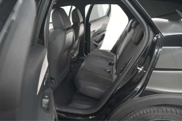 Peugeot 3008 (2021) thumbnail 28