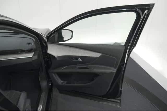 Peugeot 3008 (2021) thumbnail 62