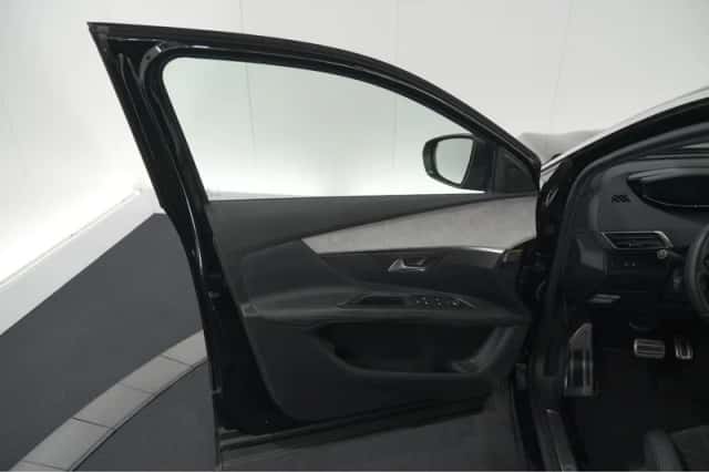 Peugeot 3008 (2021) thumbnail 64