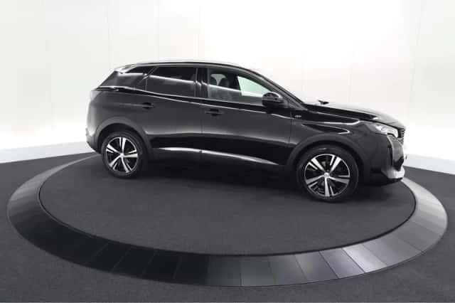 Peugeot 3008 (2021) thumbnail 8