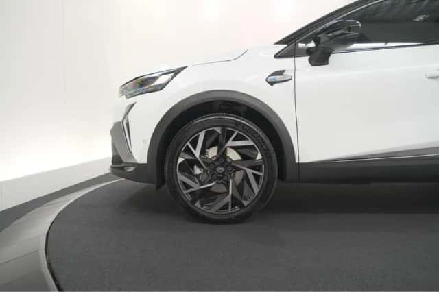 Renault Captur (2025) thumbnail 18