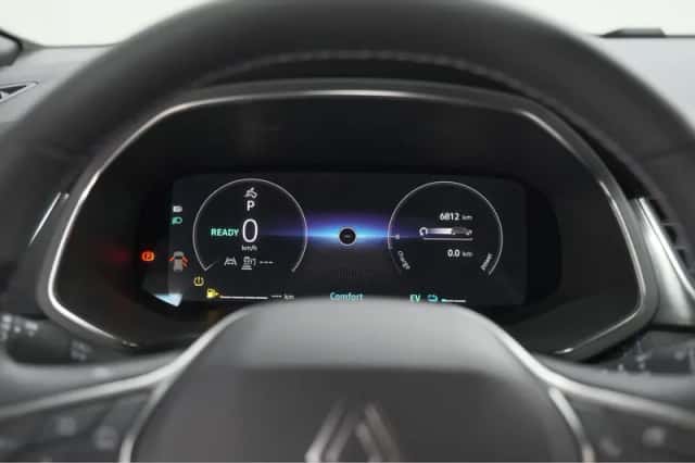 Renault Captur (2025) thumbnail 42
