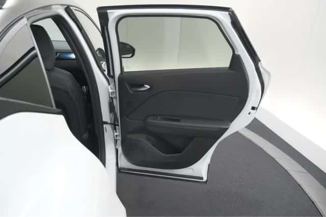 Renault Captur (2025) thumbnail 62