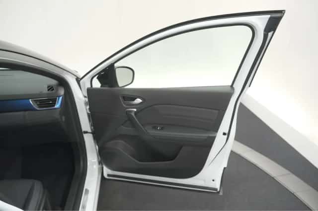 Renault Captur (2025) thumbnail 63