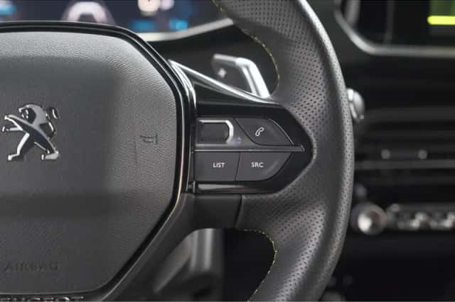 Peugeot 2008 (2020) thumbnail 27
