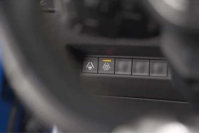 Peugeot 2008 (2020) thumbnail 33