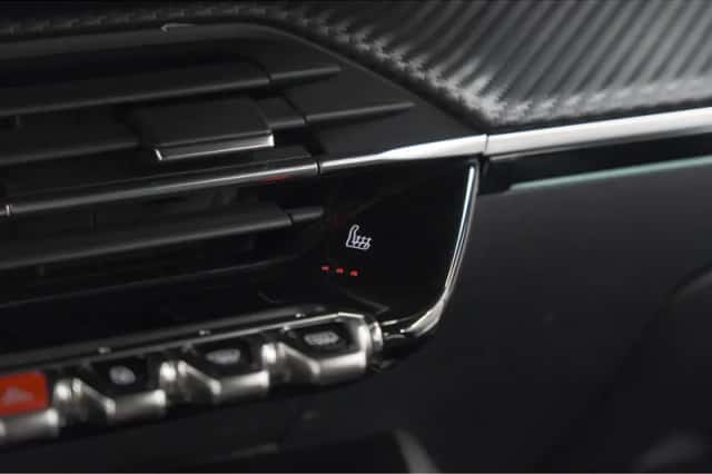 Peugeot 2008 (2020) thumbnail 42