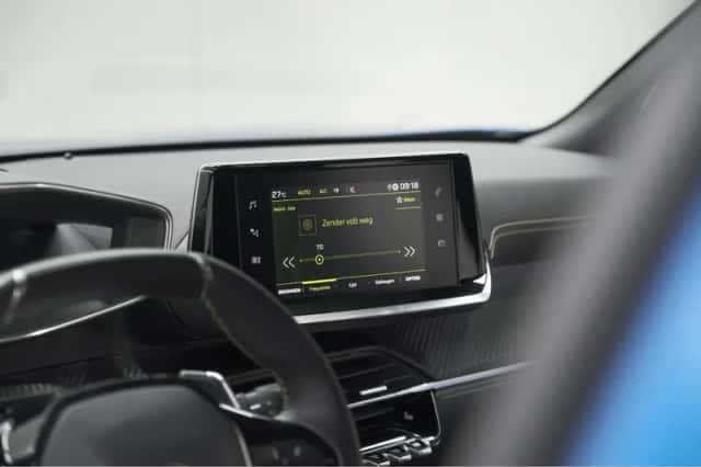 Peugeot 2008 (2020) thumbnail 44