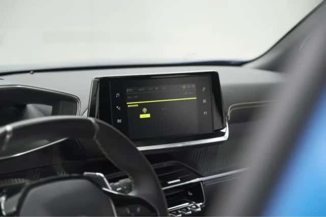 Peugeot 2008 (2020) thumbnail 45
