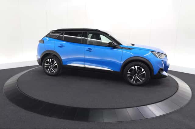 Peugeot 2008 (2020) thumbnail 8