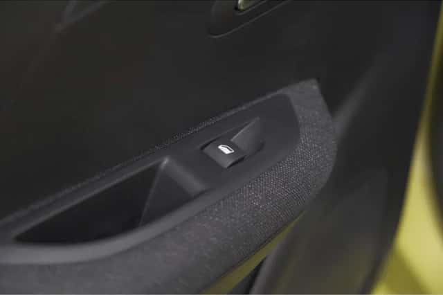Peugeot 208 (2025) thumbnail 24