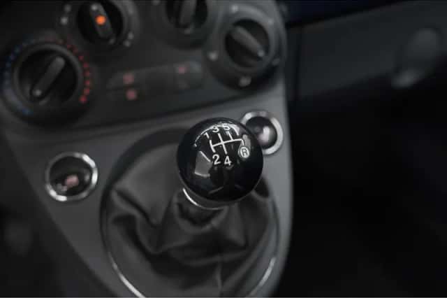 Fiat 500 (2016) thumbnail 31