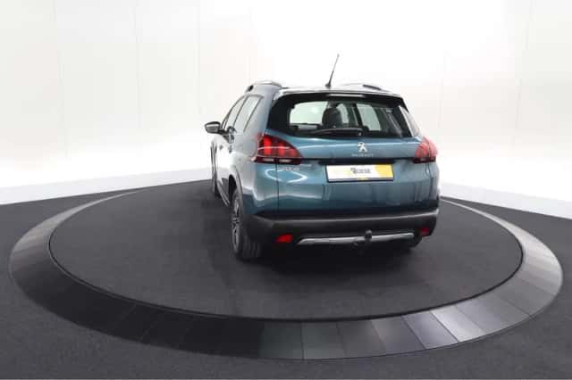 Peugeot 2008 (2019) thumbnail 11