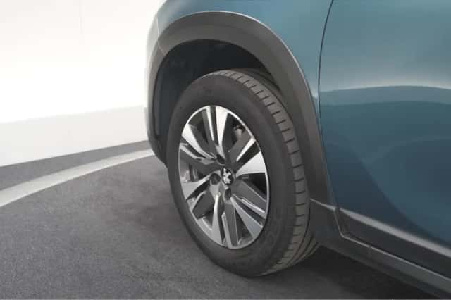 Peugeot 2008 (2019) thumbnail 18