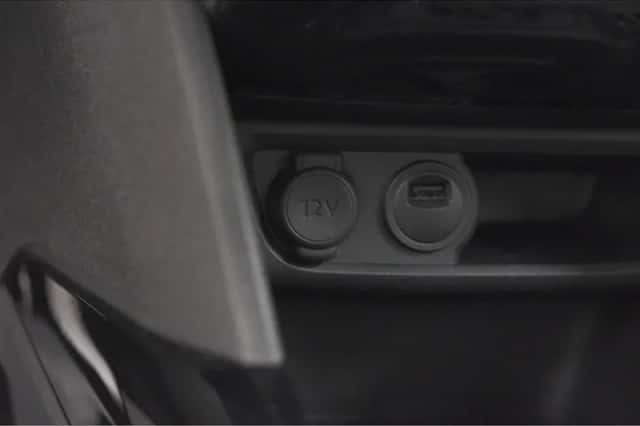 Peugeot 2008 (2019) thumbnail 39