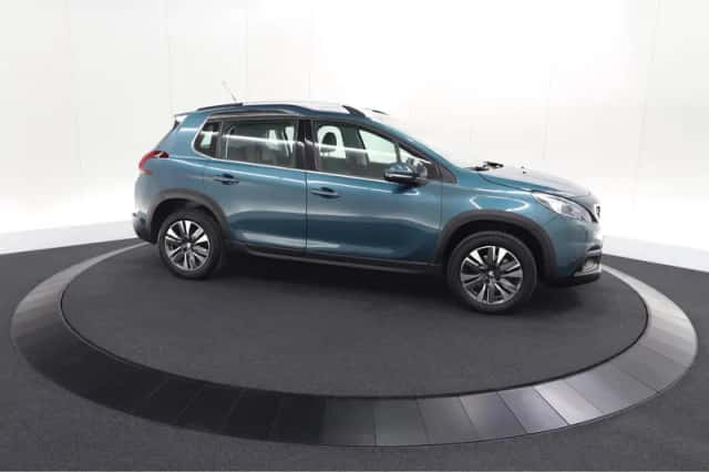 Peugeot 2008 (2019) thumbnail 8