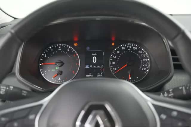 Renault Clio (2023) thumbnail 30