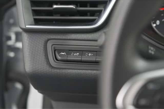 Renault Clio (2023) thumbnail 4