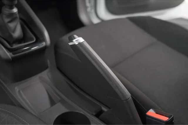 Renault Clio (2023) thumbnail 32