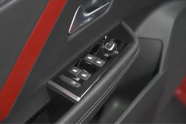 Opel Astra (2022) thumbnail 27