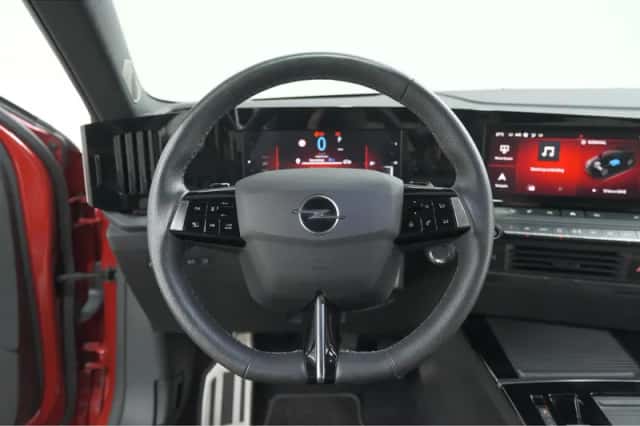 Opel Astra (2022) thumbnail 35