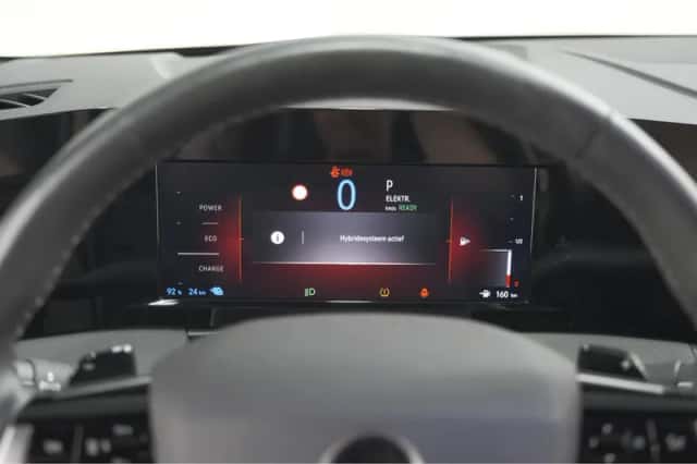 Opel Astra (2022) thumbnail 44