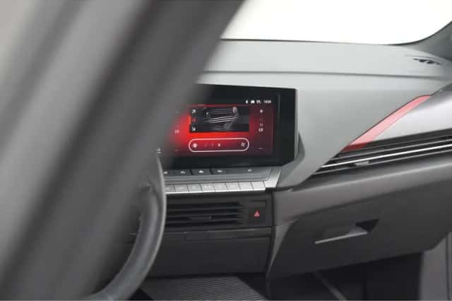 Opel Astra (2022) thumbnail 53