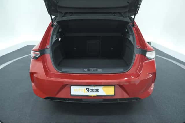 Opel Astra (2022) thumbnail 62