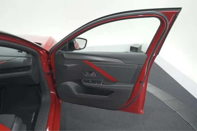 Opel Astra (2022) thumbnail 64