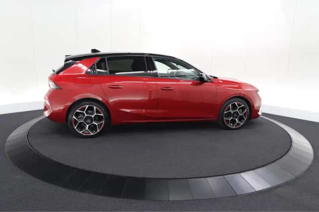 Opel Astra (2022) thumbnail 9